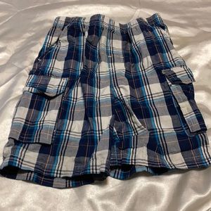 Garanimals Boy 4T Plaid Shorts.